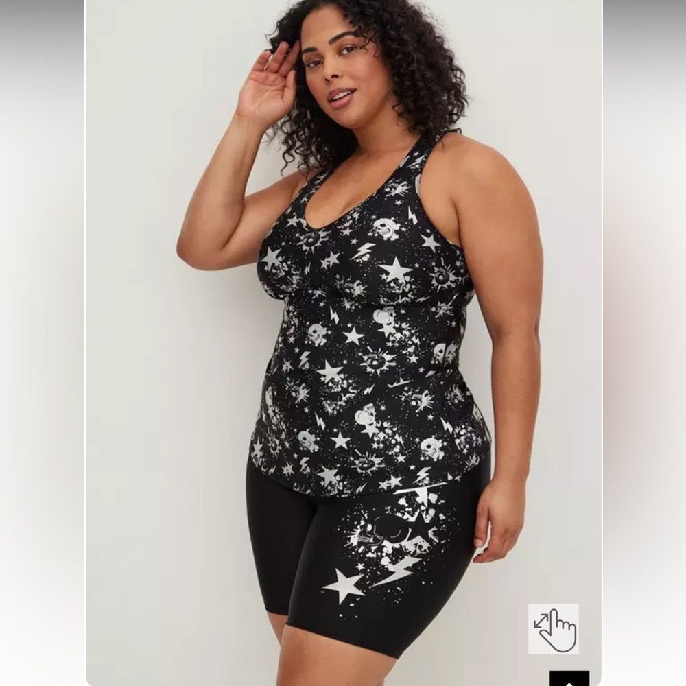Torrid Black & Silver Wireless Racerback Tankini & biker swim shorts sz 2